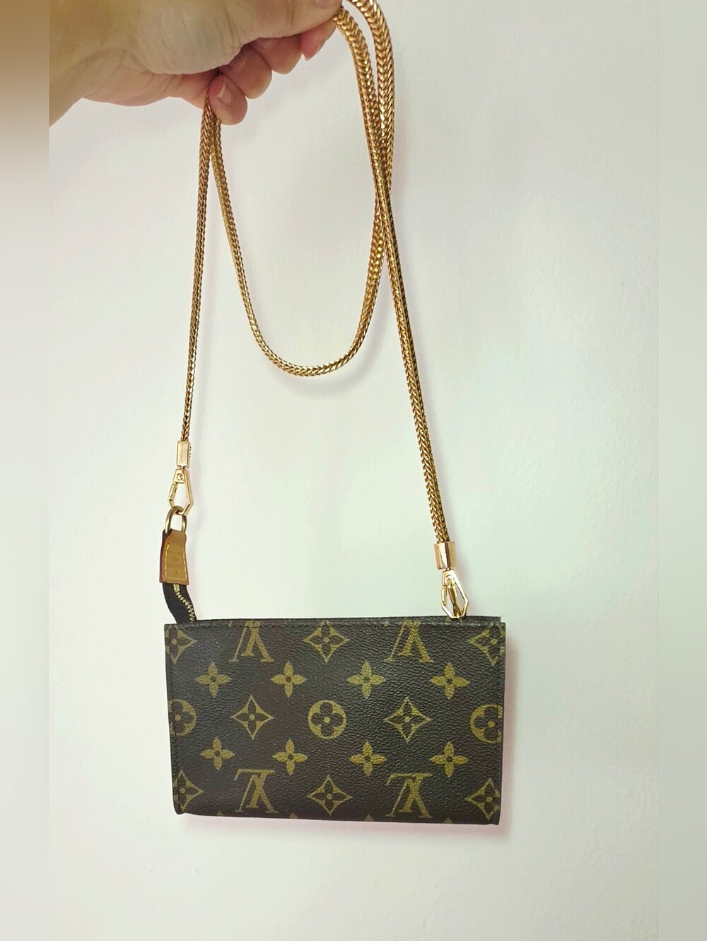 Authentic Louis Vuitton Monogram Pouch - Picture 3 of 13